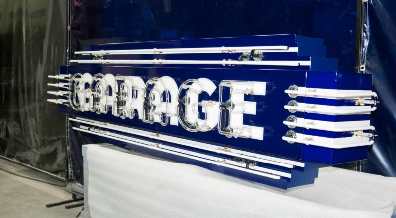 Custom Porcelain Neon ‘GARAGE’ Sign