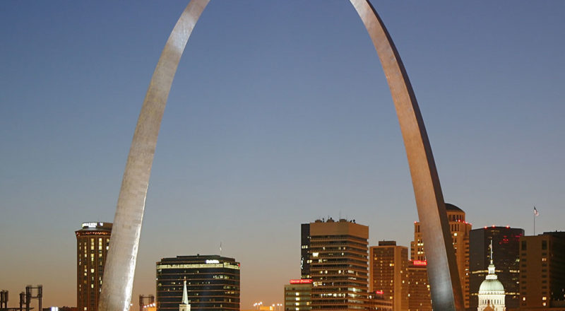 What Does The ‘Gateway Arch’ In St. Louis Have In Common With Vault Cabinets?