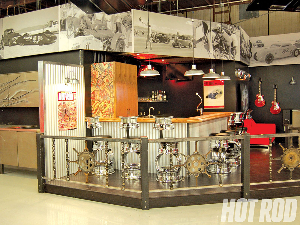 FORGED Cabinets by VAULT Appears on DIY Network in Makeover of Hot Rod Magazines Garage